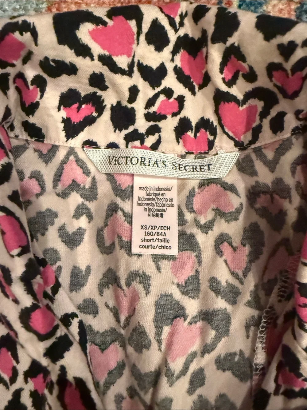 Victoria's Secret Pink & Black Heart Leopard Lounge Pants